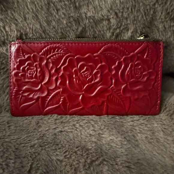Patricia Nash Red Floral Embossed Wallet - Picture 6 of 7
